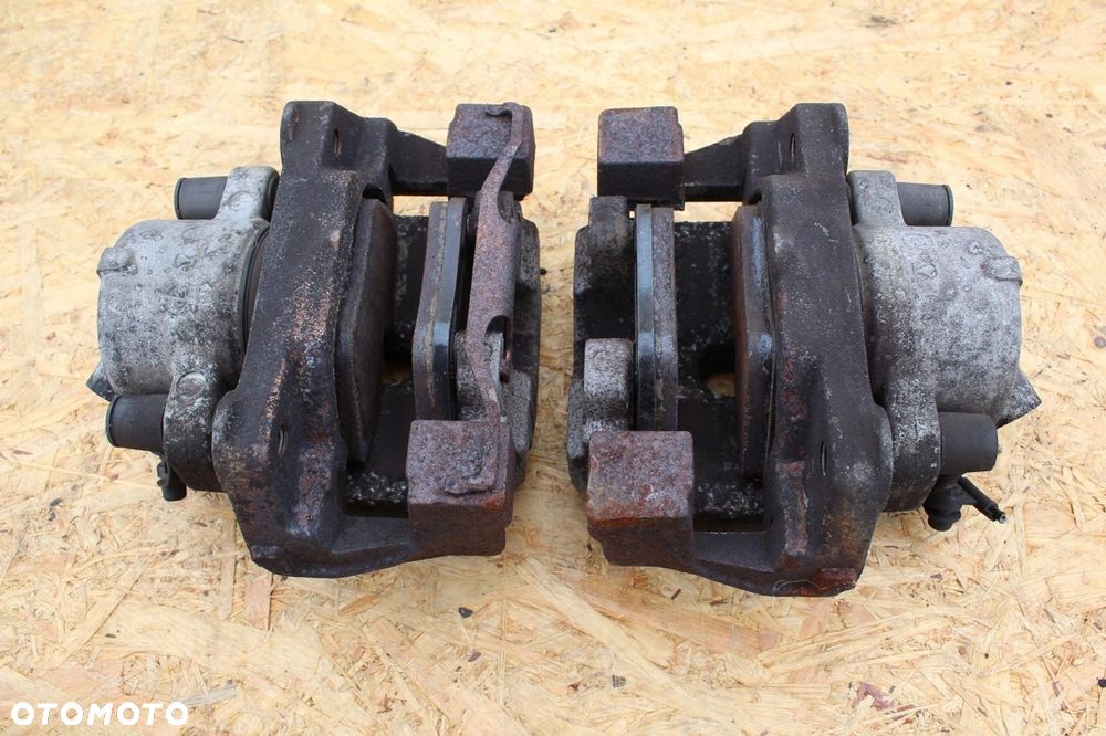 Zaciski hamulcowe BMW e39 2.5 przednie 60/22/296 - 4