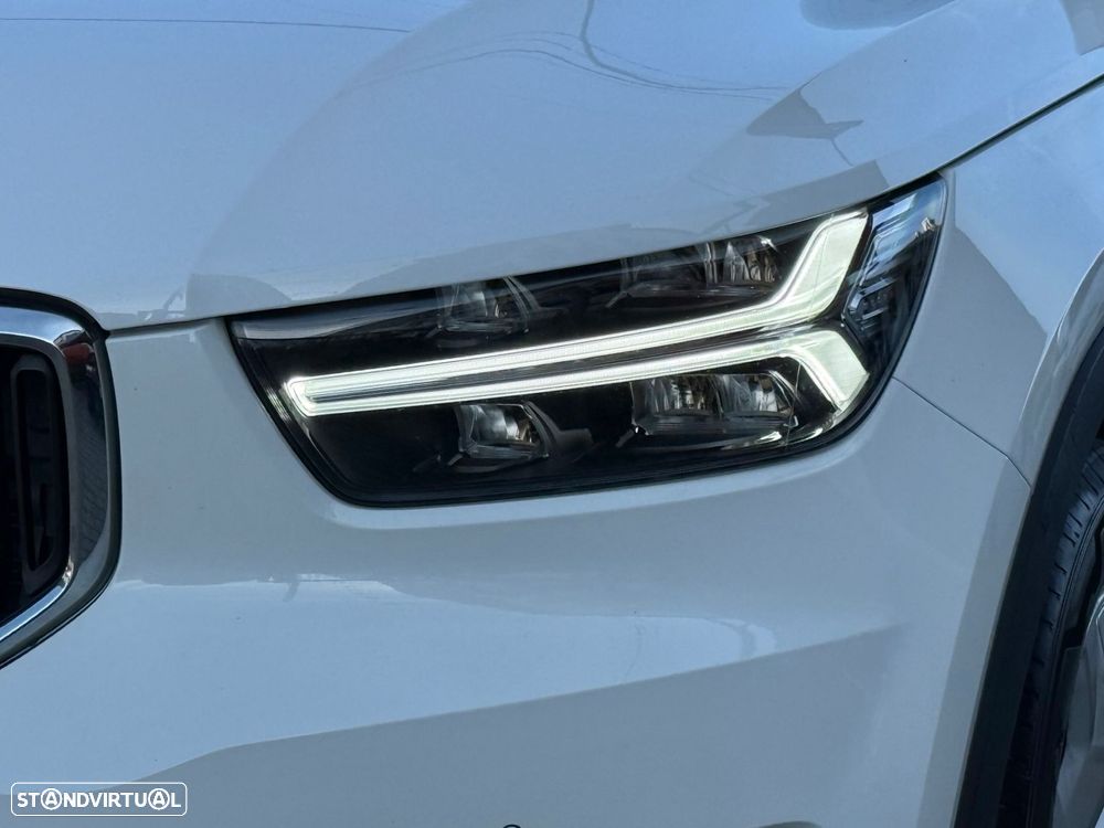 Volvo XC 40 2.0 D3 Momentum Geartronic - 6
