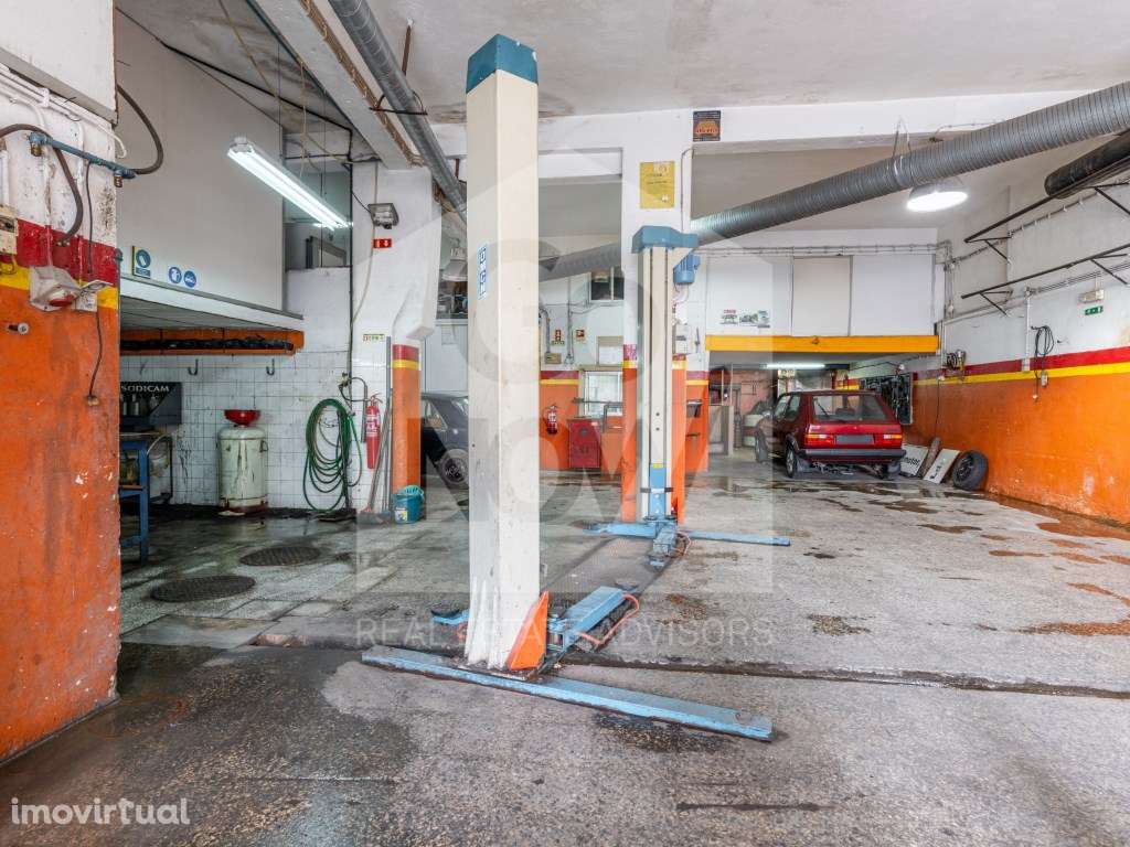 Venda Garagem Amadora - Grande imagem: 2/13