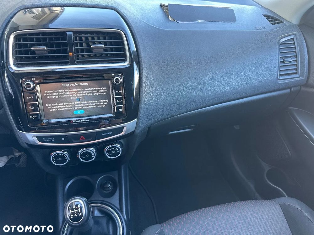 Mitsubishi ASX 1.6 Invite - 12