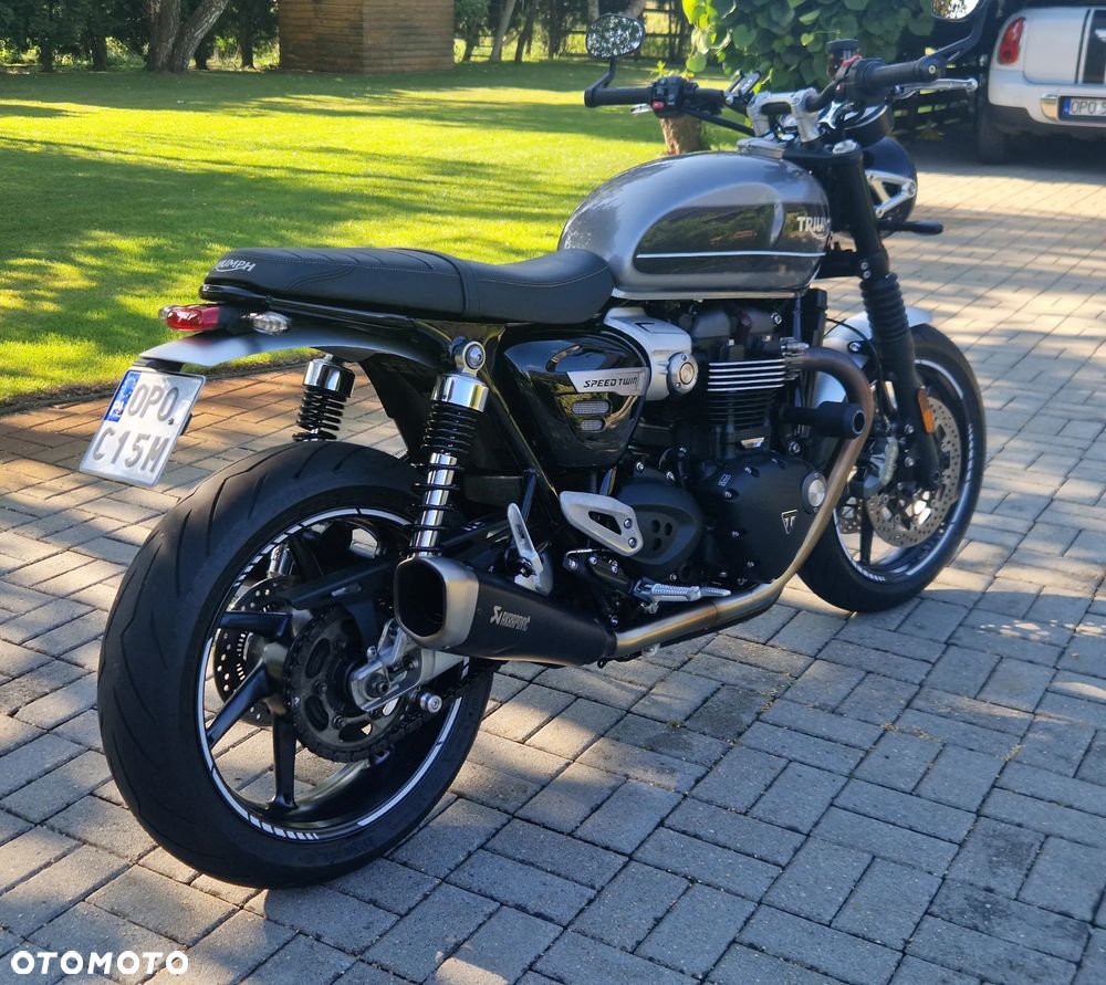 Triumph Speed Twin - 9