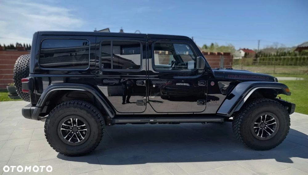 Jeep Wrangler - 5