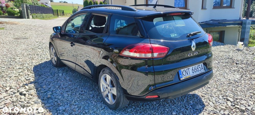 Renault Clio - 7