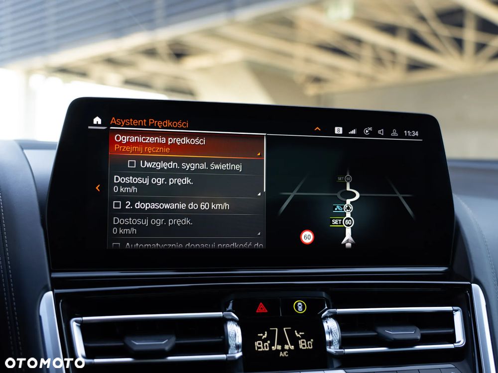 BMW Seria 8 840i xDrive - 37
