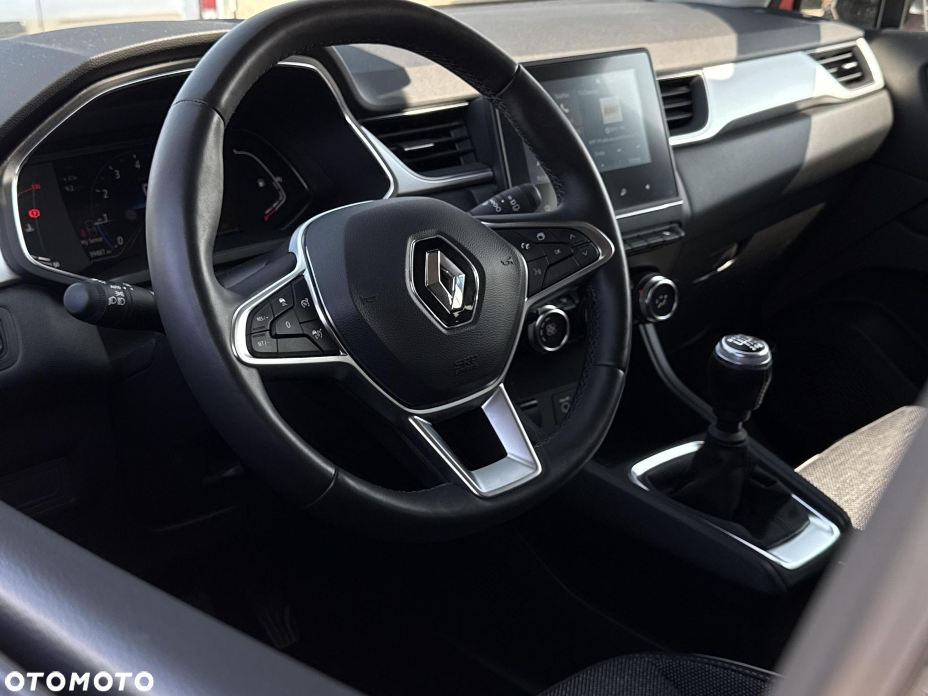 Renault Captur - 9