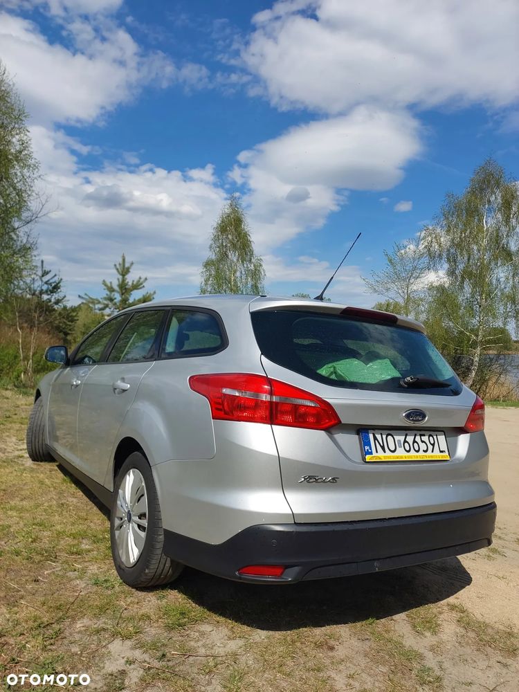 Ford Focus - 9