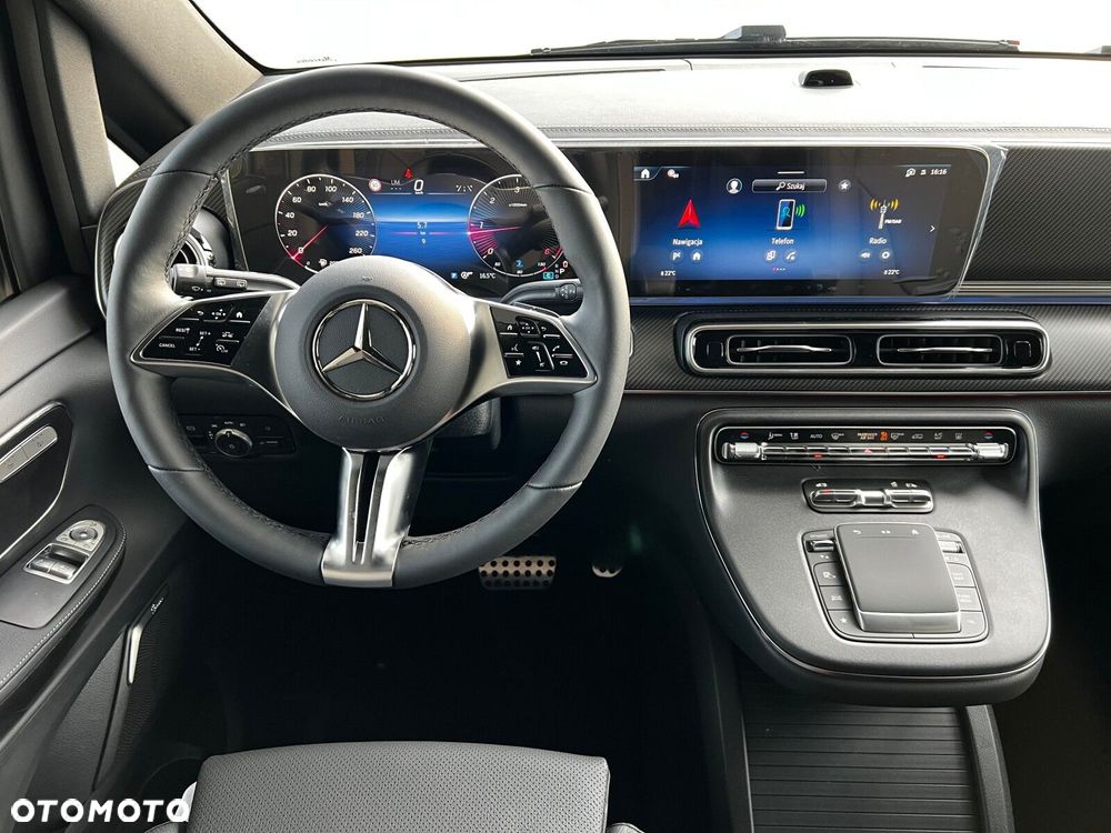 Mercedes-Benz Klasa V - 11