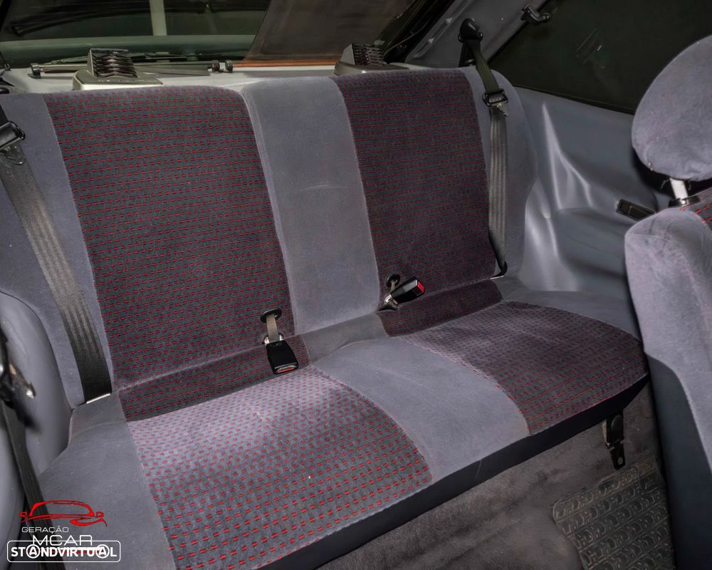 Ford Escort Cabrio XR 3i - 14