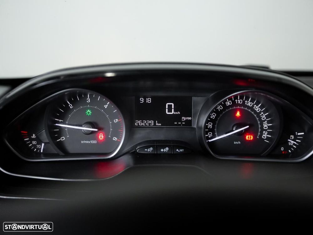 Peugeot 208 1.6 BlueHDi Access - 18