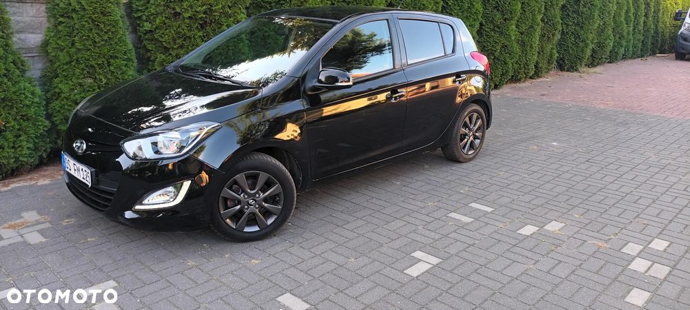 Hyundai i20 1.2 Intro Edition - 20