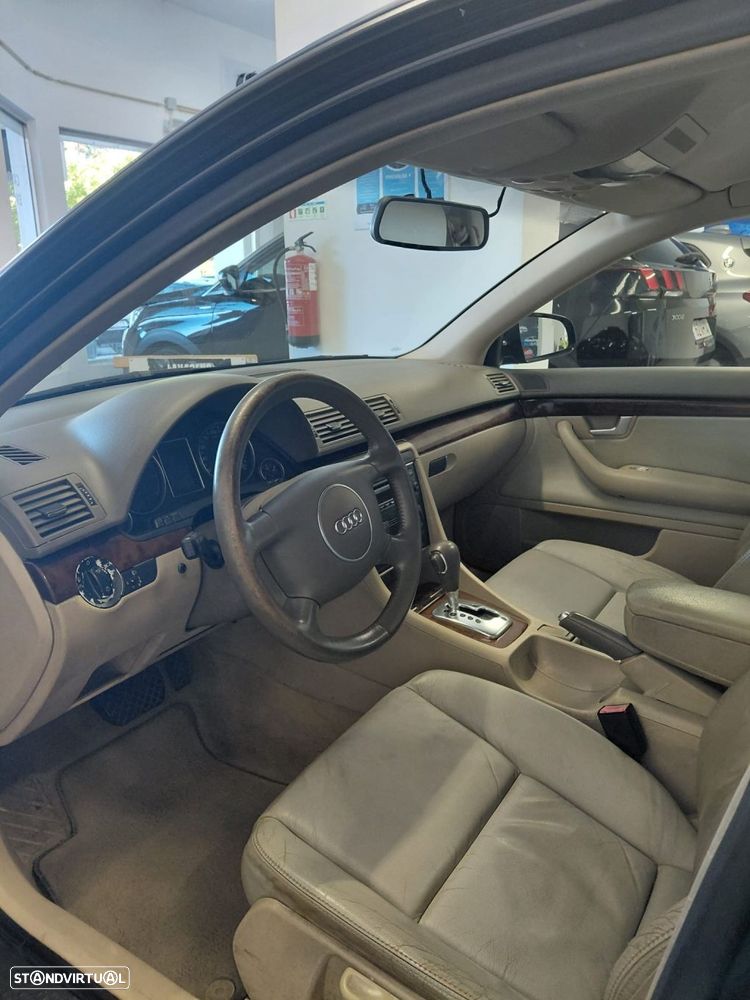 Audi A4 1.8 T Multitronic - 17