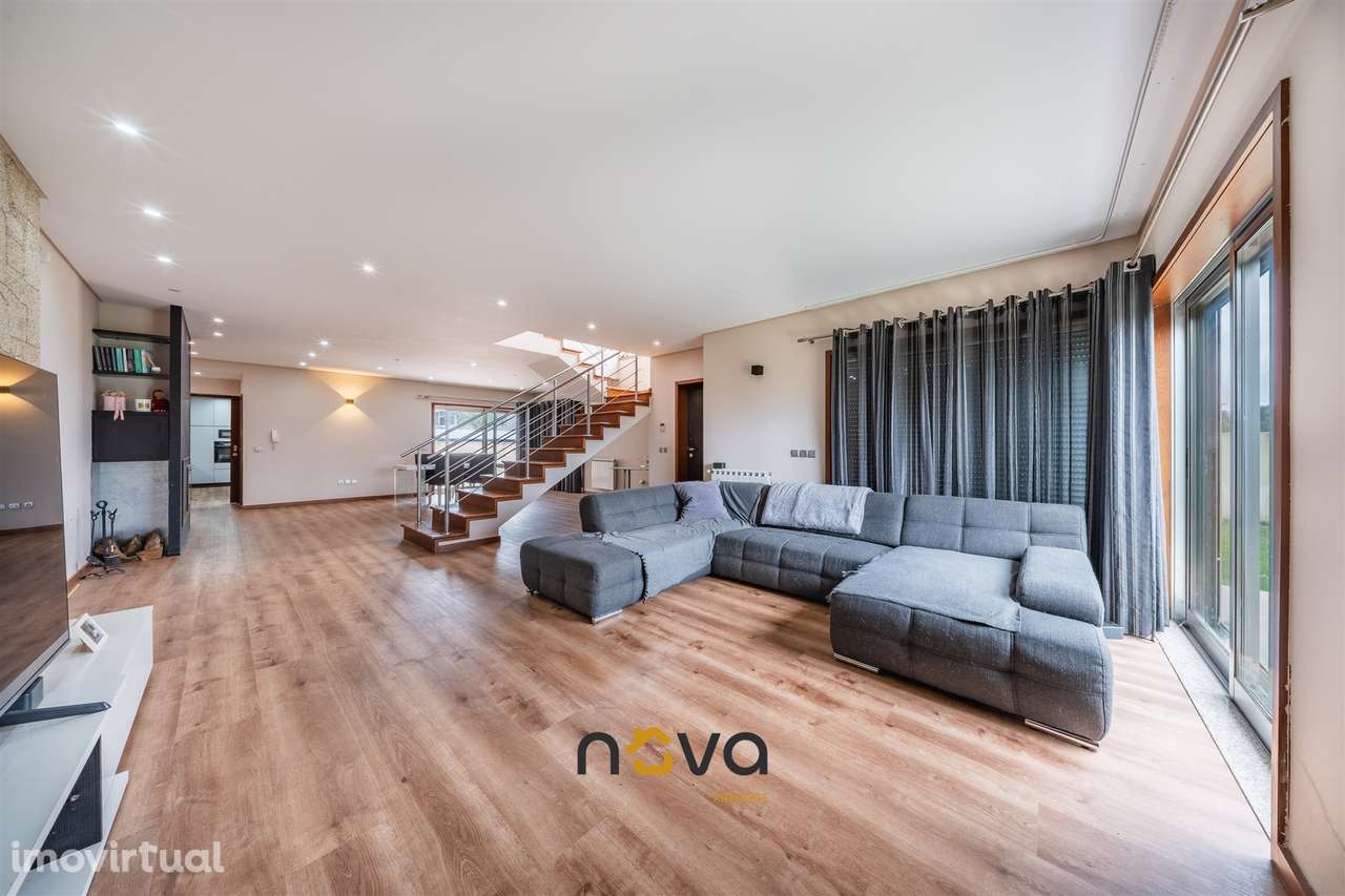 Moradia T3, Balazar, Póvoa de Varzim - Grande imagem: 4/30