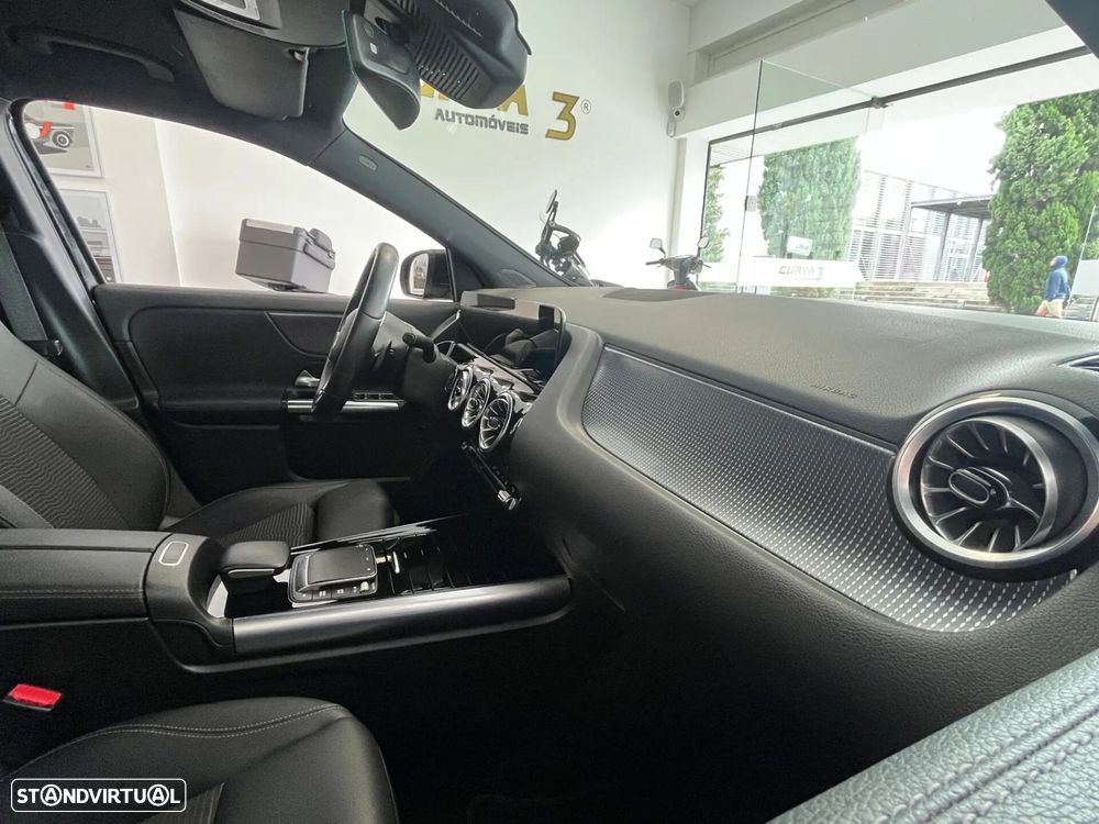 Mercedes-Benz EQA - 23