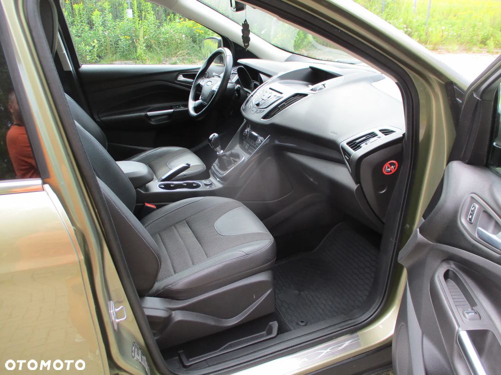 Ford Kuga 2.0 TDCi 4x4 SYNC - 22