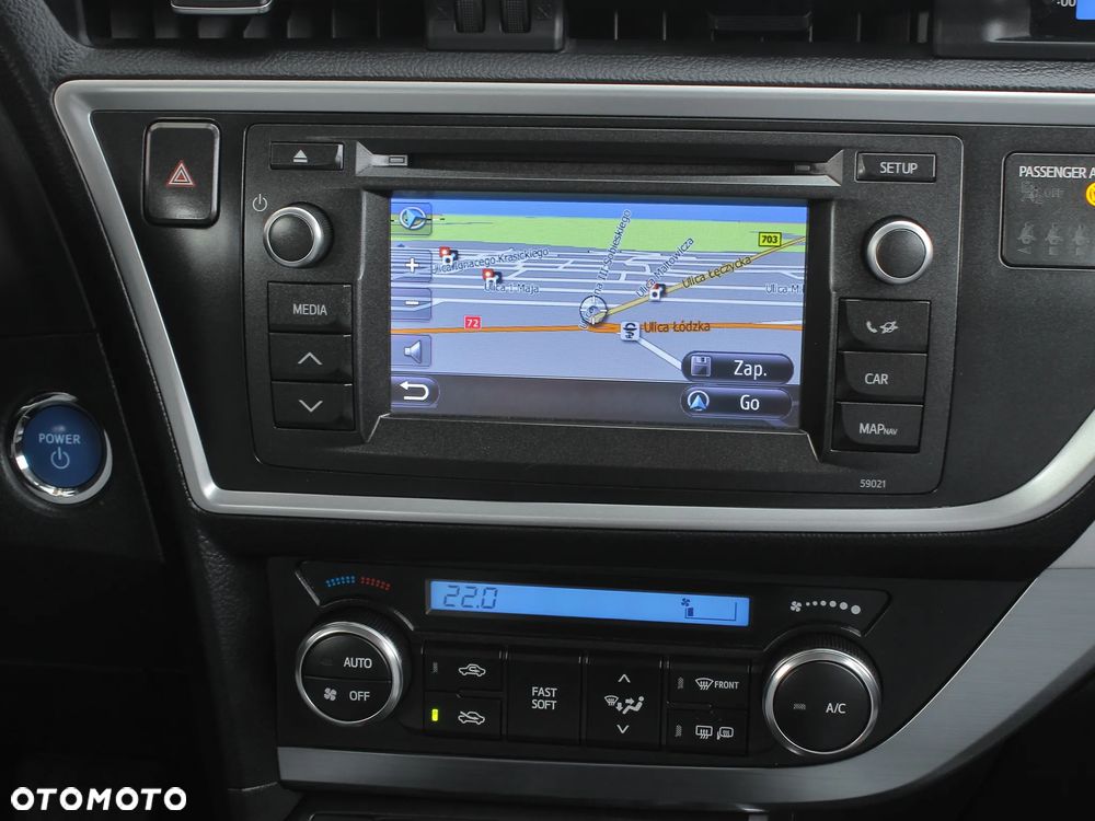 Toyota Auris 1.8 Executive - 20