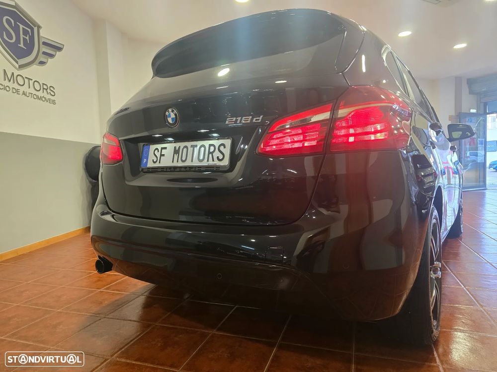 BMW 218 Active Tourer d Aut. Sport Line - 11