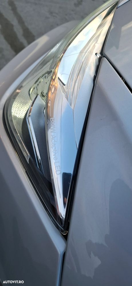 BMW Seria 3 330e iPerformance M Sport - 19