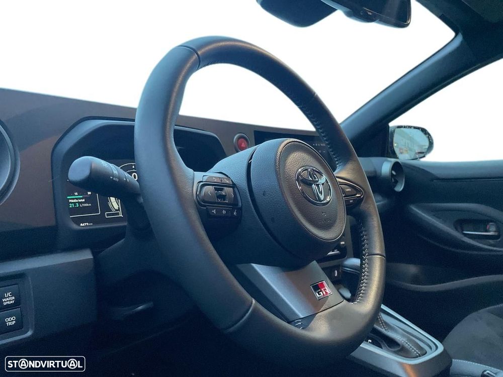 Toyota GR Yaris - 15