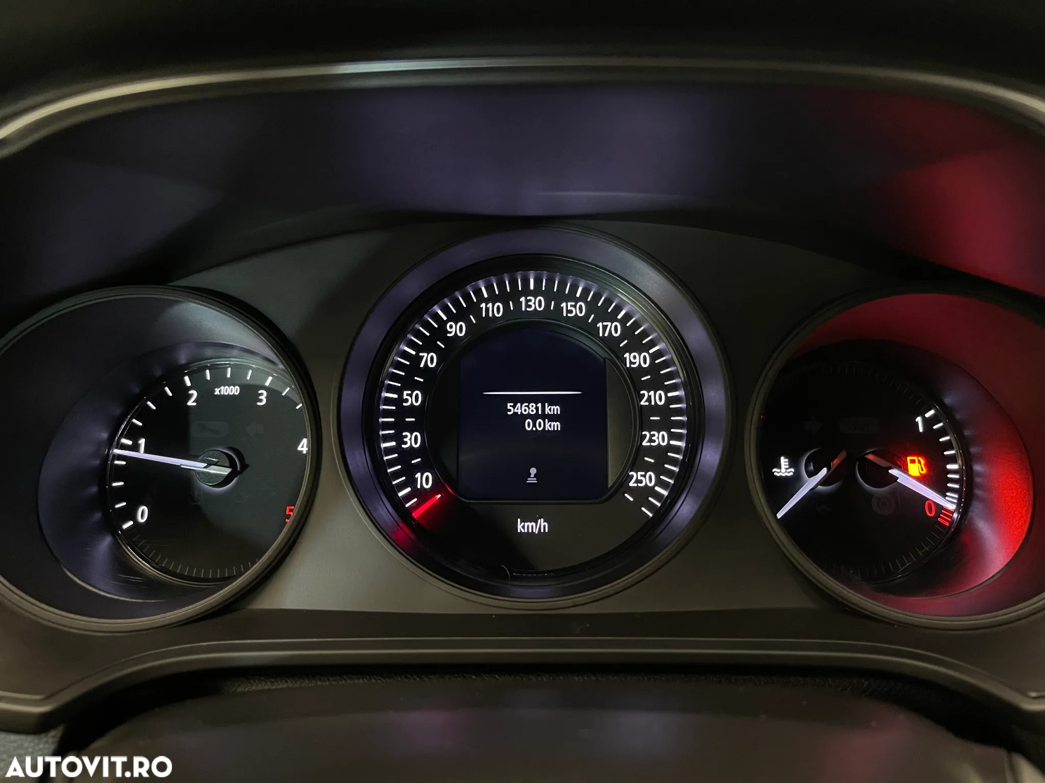 Renault Megane Blue dCi 116 Zen - 22