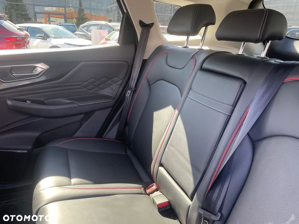 BAIC 7 1.5T Luxury DCT - 19