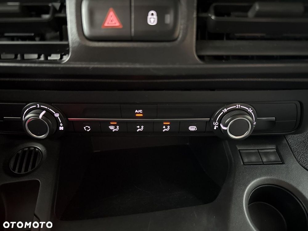 Toyota Proace City - 26