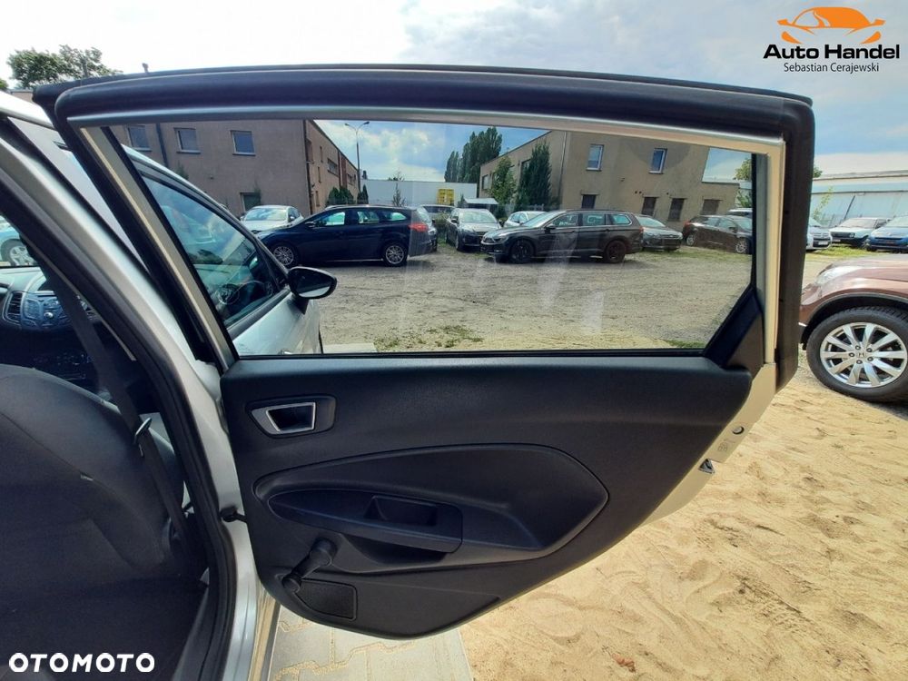 Ford Fiesta 1.0 EcoBoost Titanium - 31