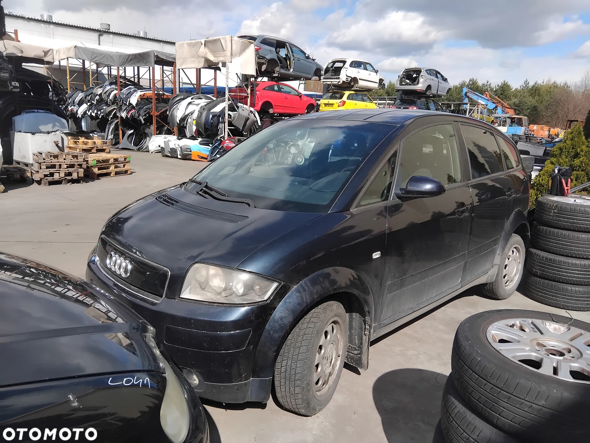 Audi A2 z silnikiem 1,4 tdi ozn. AMF I skrzynią EWQ lakier LZ5Q - 3