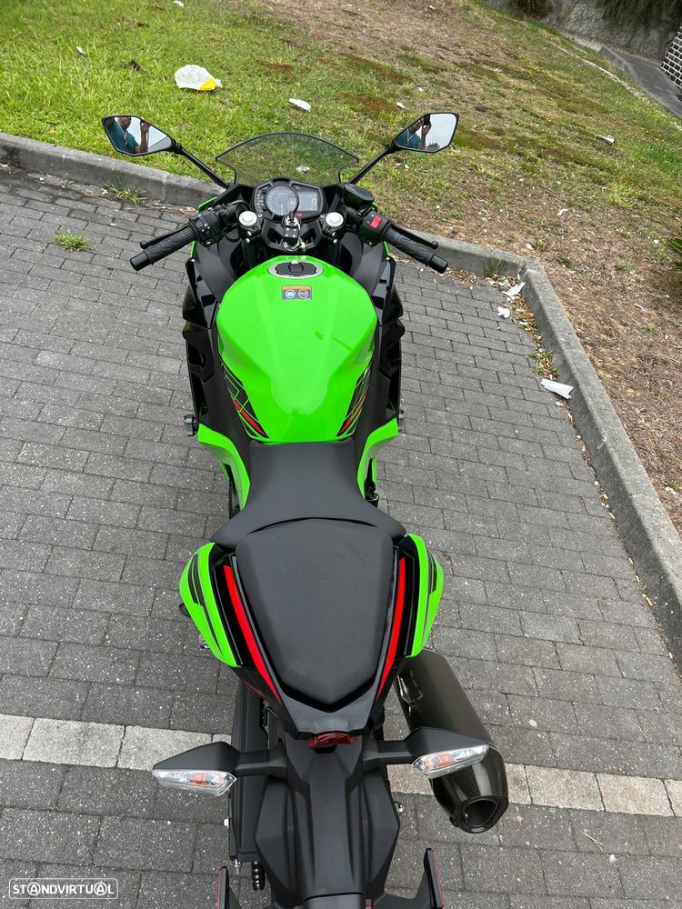 Kawasaki Ninja Ninja 400 - 4