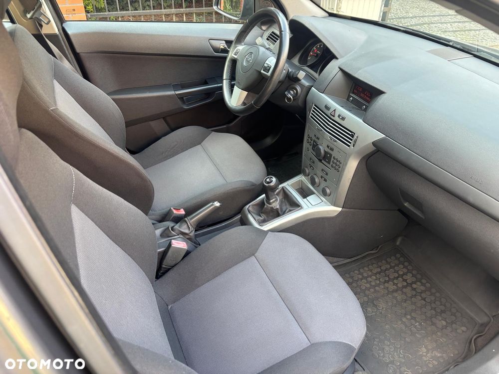 Opel Astra 1.6 - 14