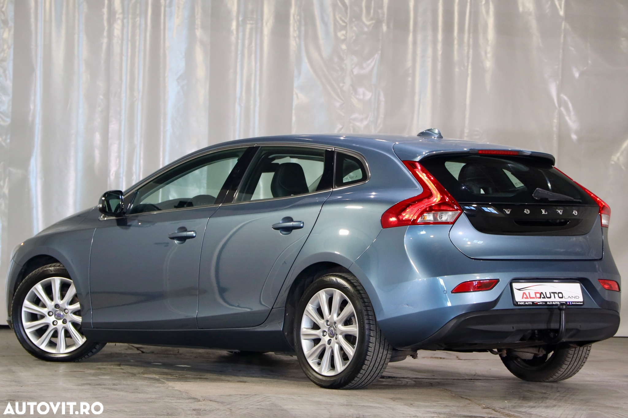 Volvo V40 D2 - 4