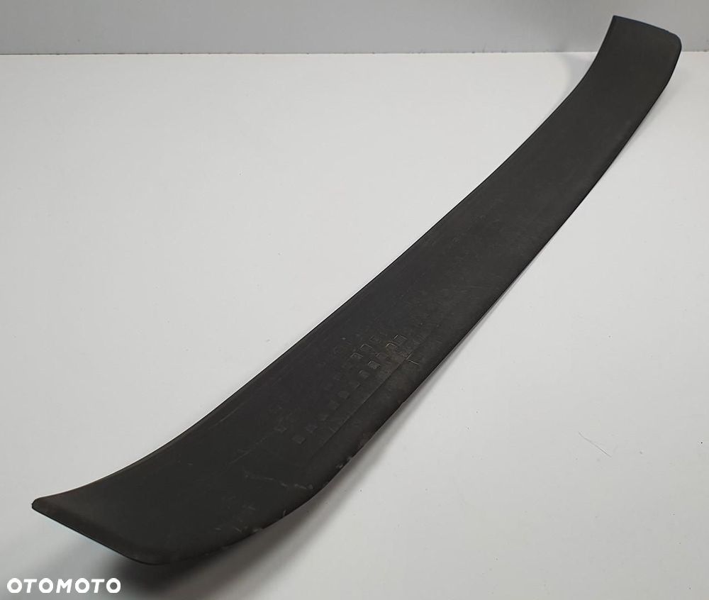 LISTWA NAKŁADKA PROGU LEWY PRZÓD AUDI A4 B6 - 3