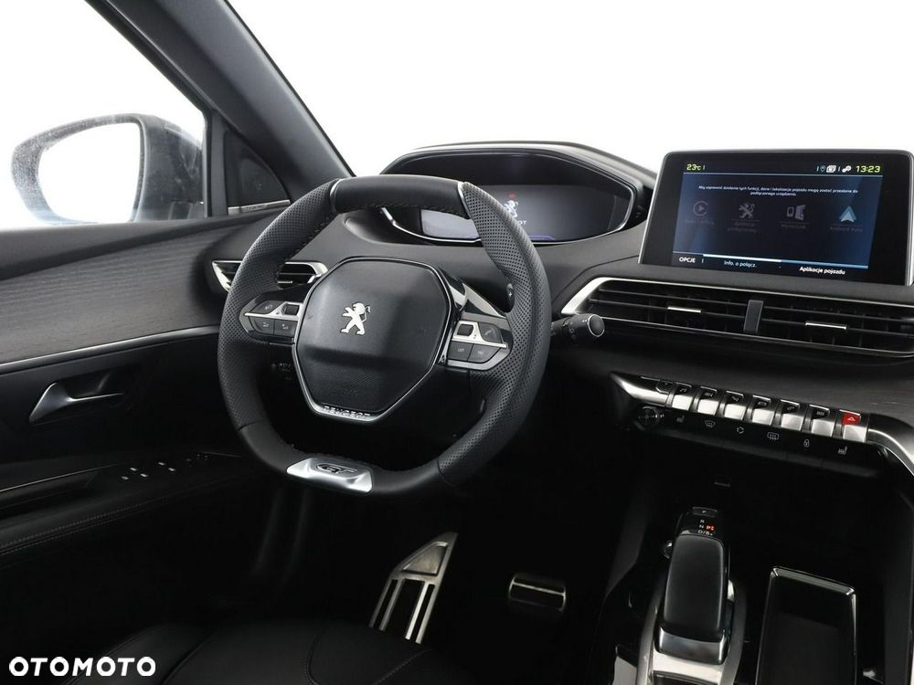 Peugeot 3008 Hybrid4 300 e-EAT8 GT - 17