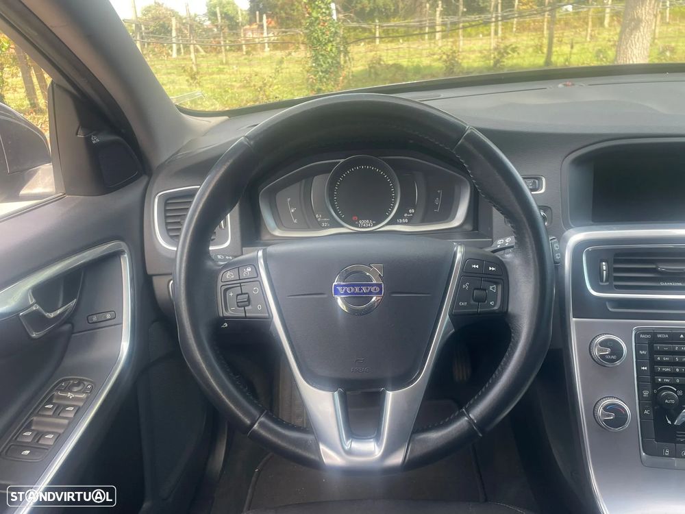 Volvo V60 - 17