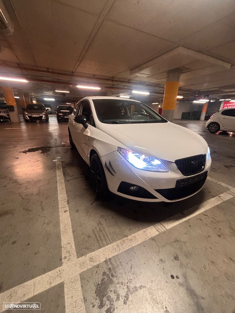 SEAT Ibiza SC 1.2 TDi Sport DPF - 6