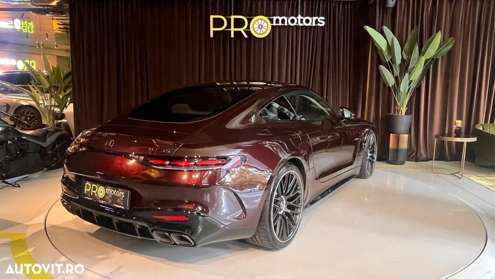 Mercedes-Benz AMG GT Standard - 11