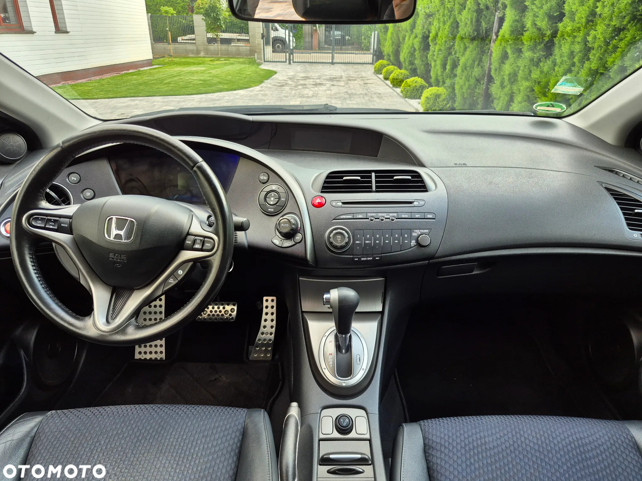 Honda Civic 1.8i-VTEC i-SHIFT Sport - 11