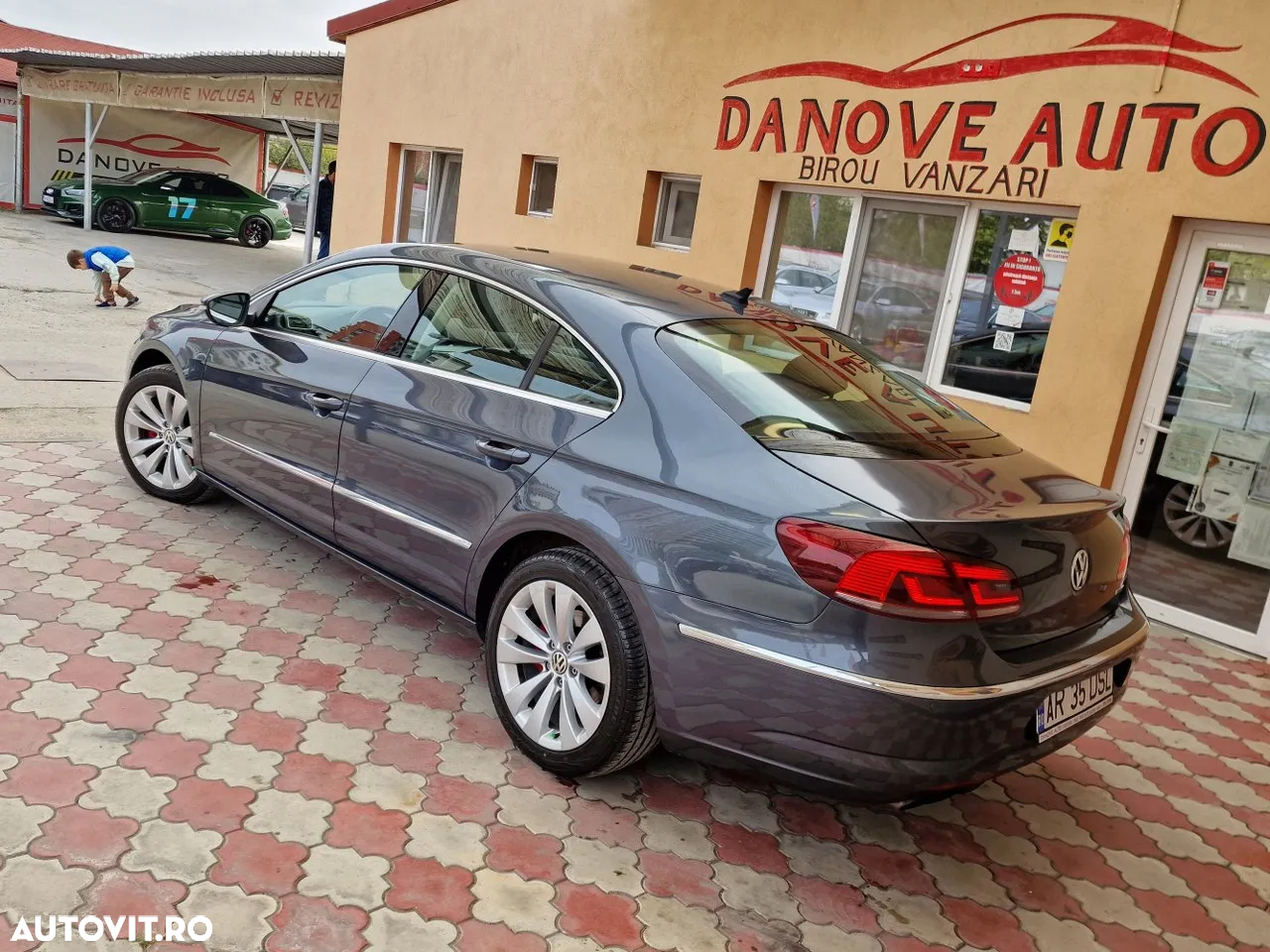 Volkswagen Passat CC 2.0 TDI BlueMotion Technology DSG - 4
