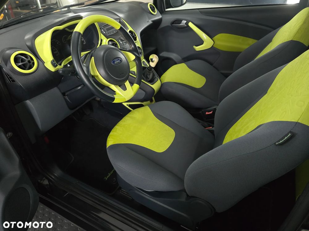Ford KA - 16