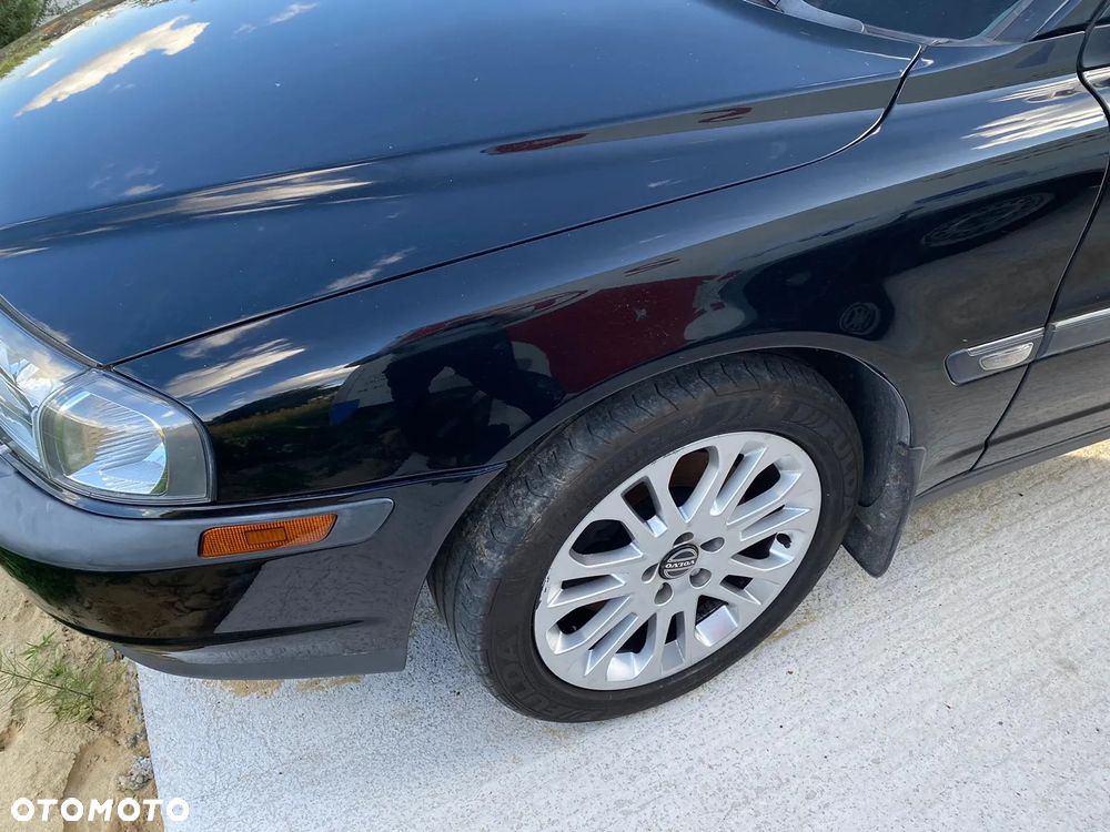 VOLVO S80 I 2.0 T BŁOTNIK LEWY PRZÓD PRZEDNI CZARNE 019-26 - 1