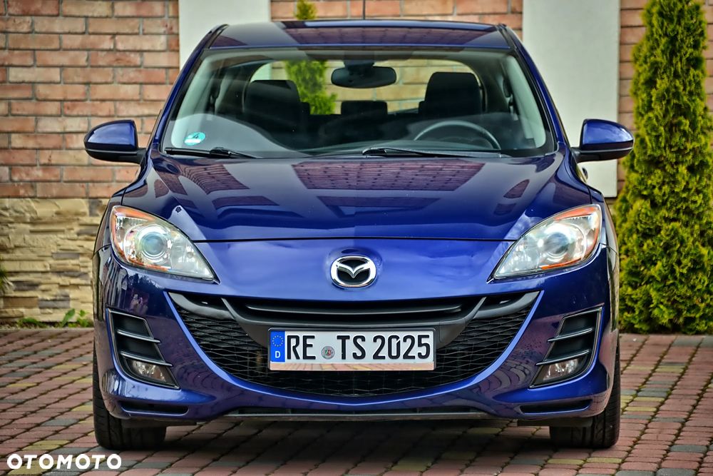Mazda 3 1.6 Exclusive + - 3