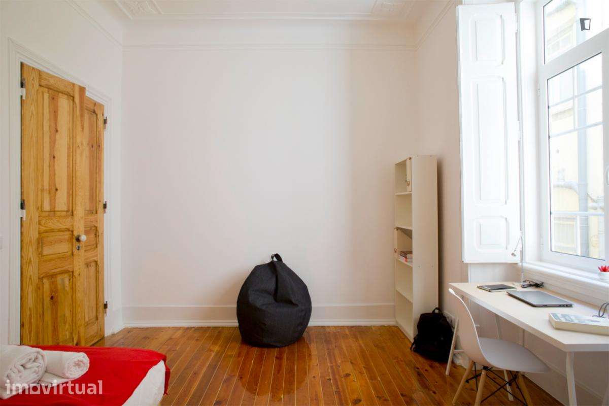 Quarto - localizado em Saldanha Lisbon - Grande imagem: 4/17