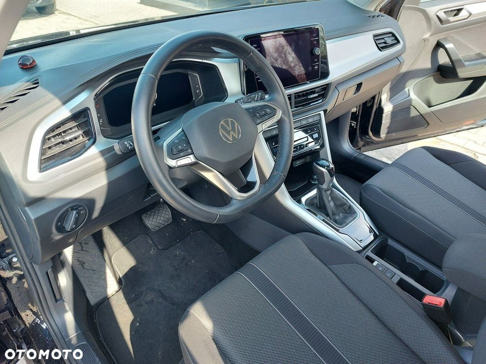 Volkswagen T-Roc - 11