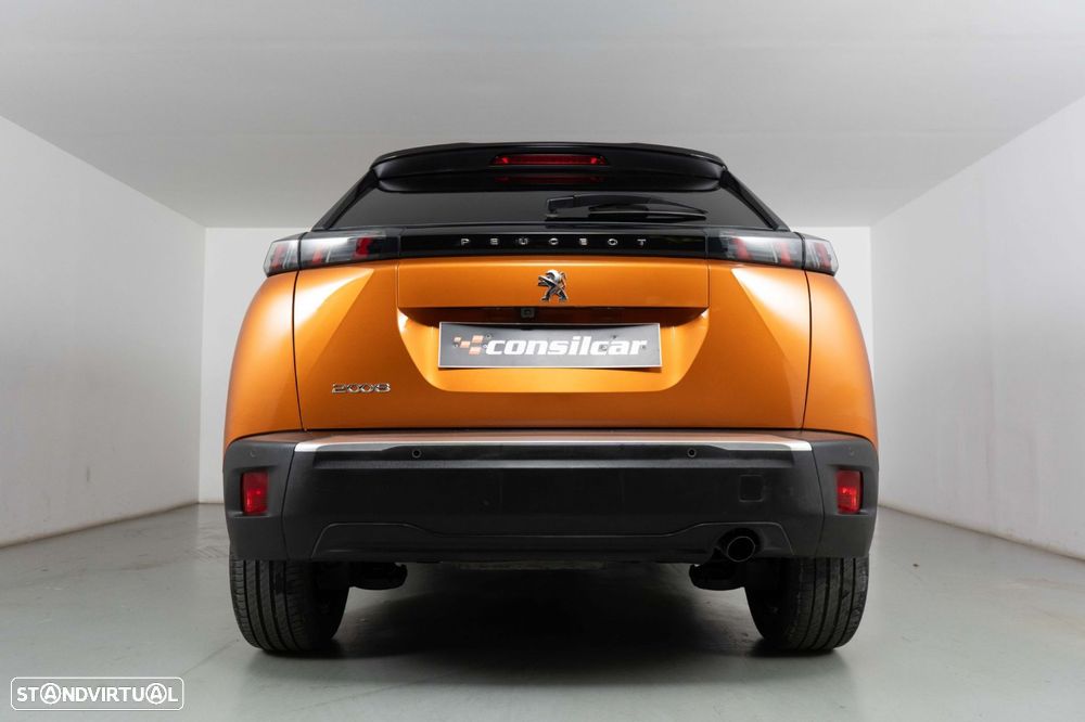 Peugeot 2008 1.2 PureTech Allure Pack - 4