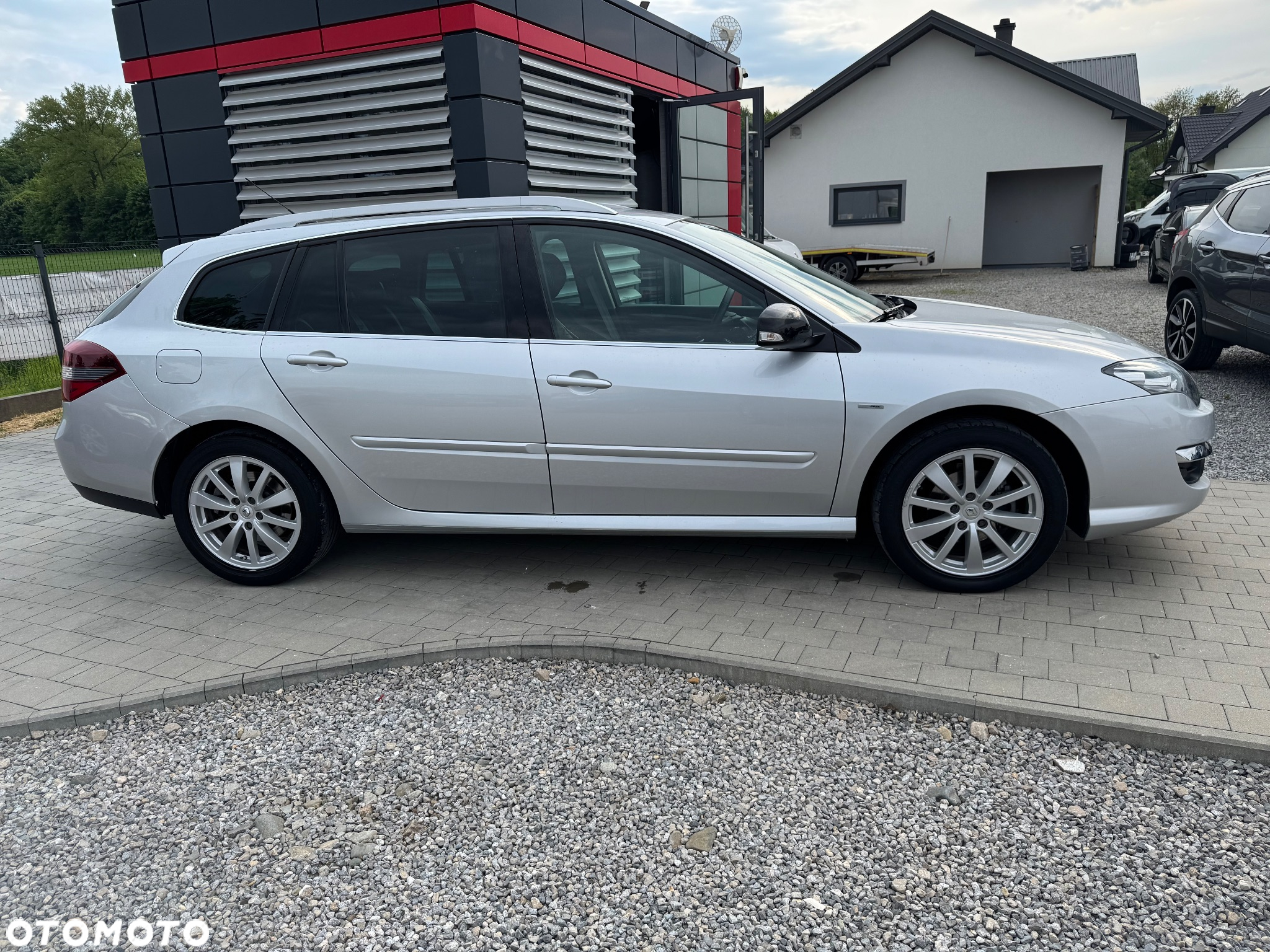 Renault Laguna Grandtour dCi 110 FAP Bose Edition - 13