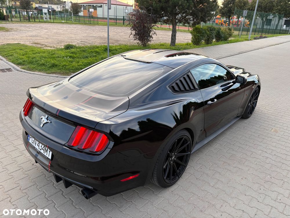 Ford Mustang 3.7 V6 Premium - 13