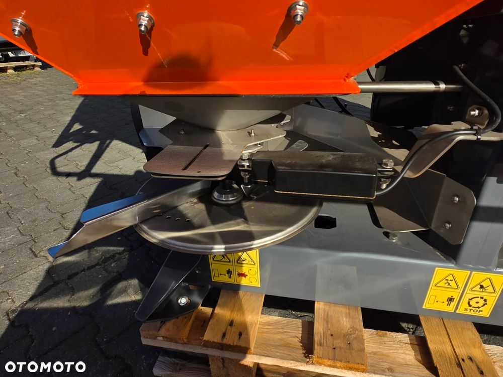 Agrex 3850 FERTI-W ISOBUS PREMIUM - 14