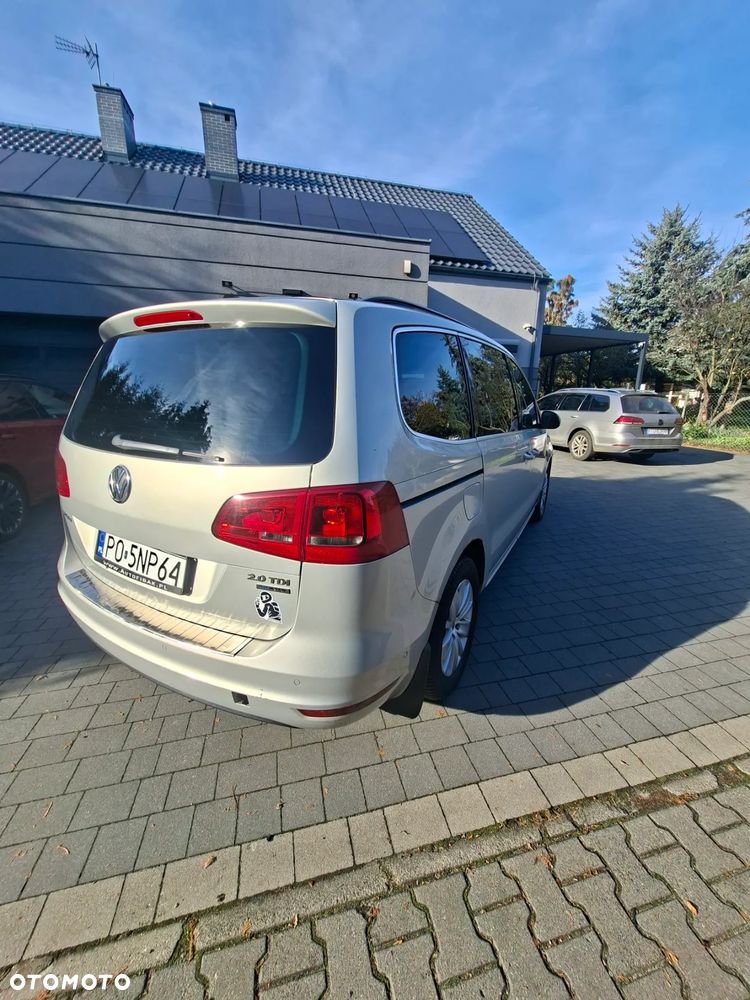 Volkswagen Sharan 2.0 TDI Comfortline DSG - 8