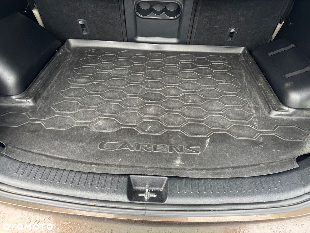 Kia Carens 1.7 CRDi XL - 10
