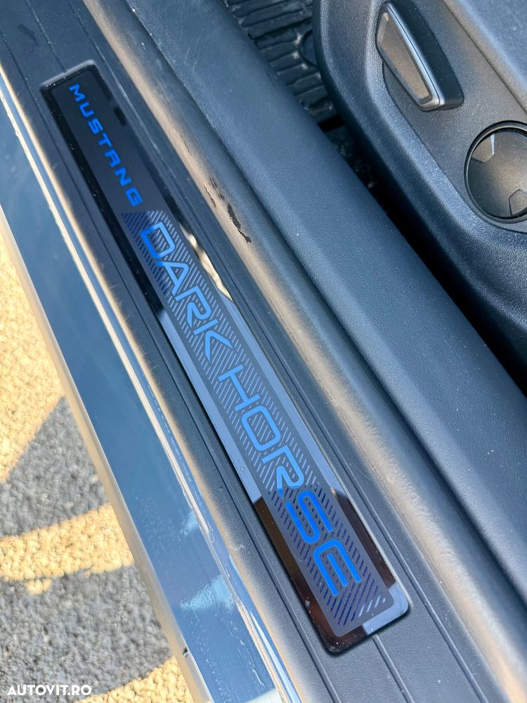 Ford Mustang - 13