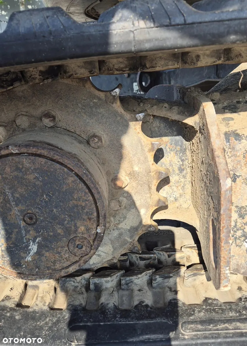 Komatsu PC 35 MR-3 - 12